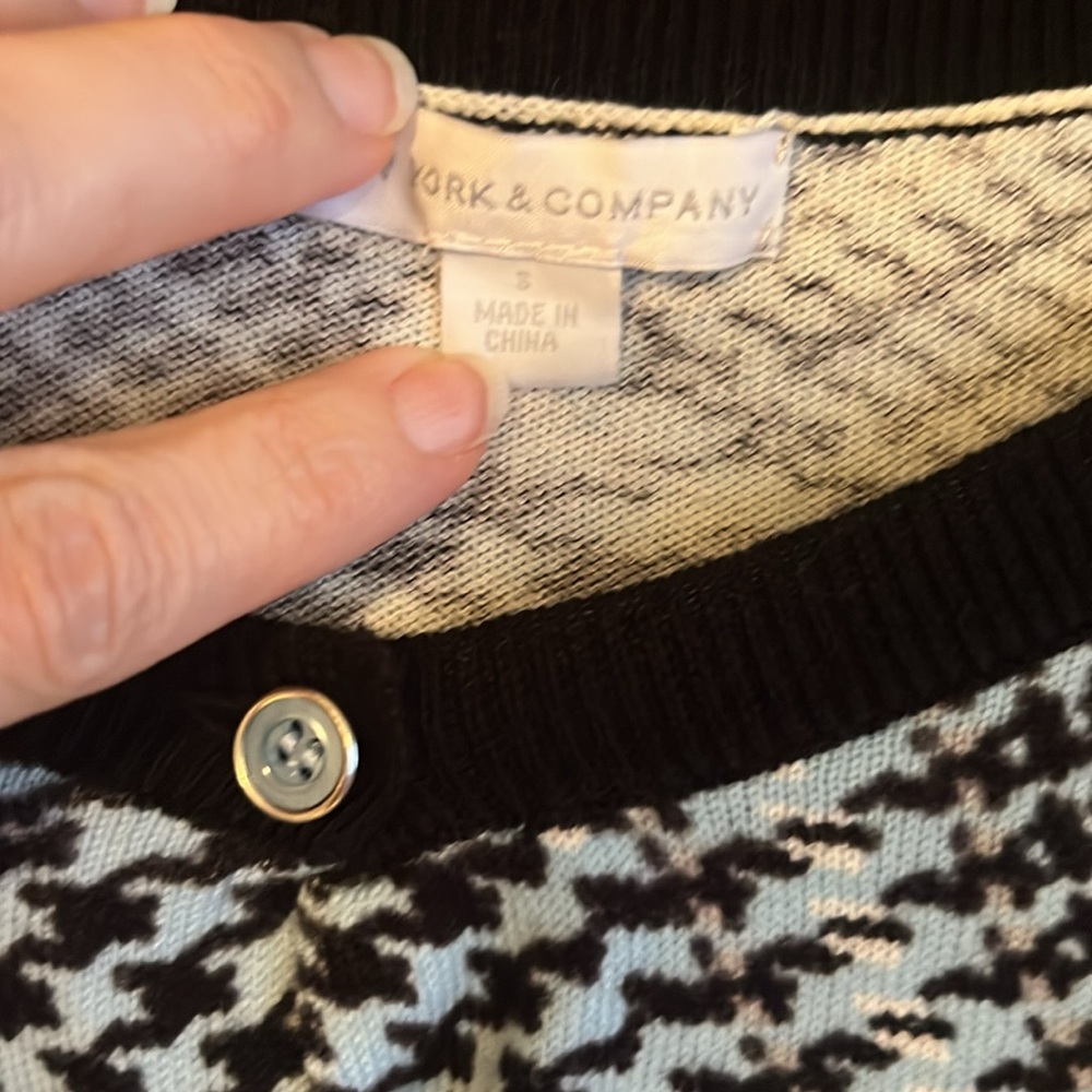 Two Cardigans - image 3